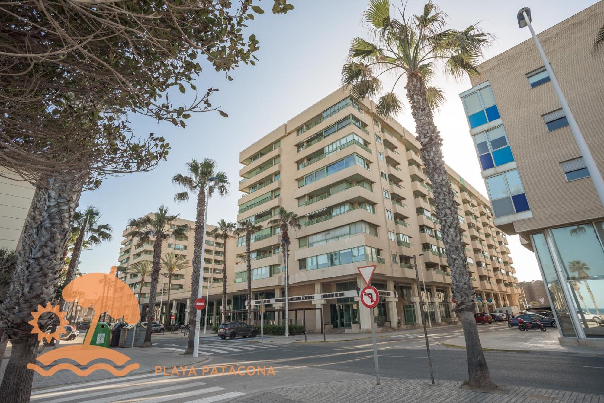 Front Sun Beach Apartment Valenza Esterno foto