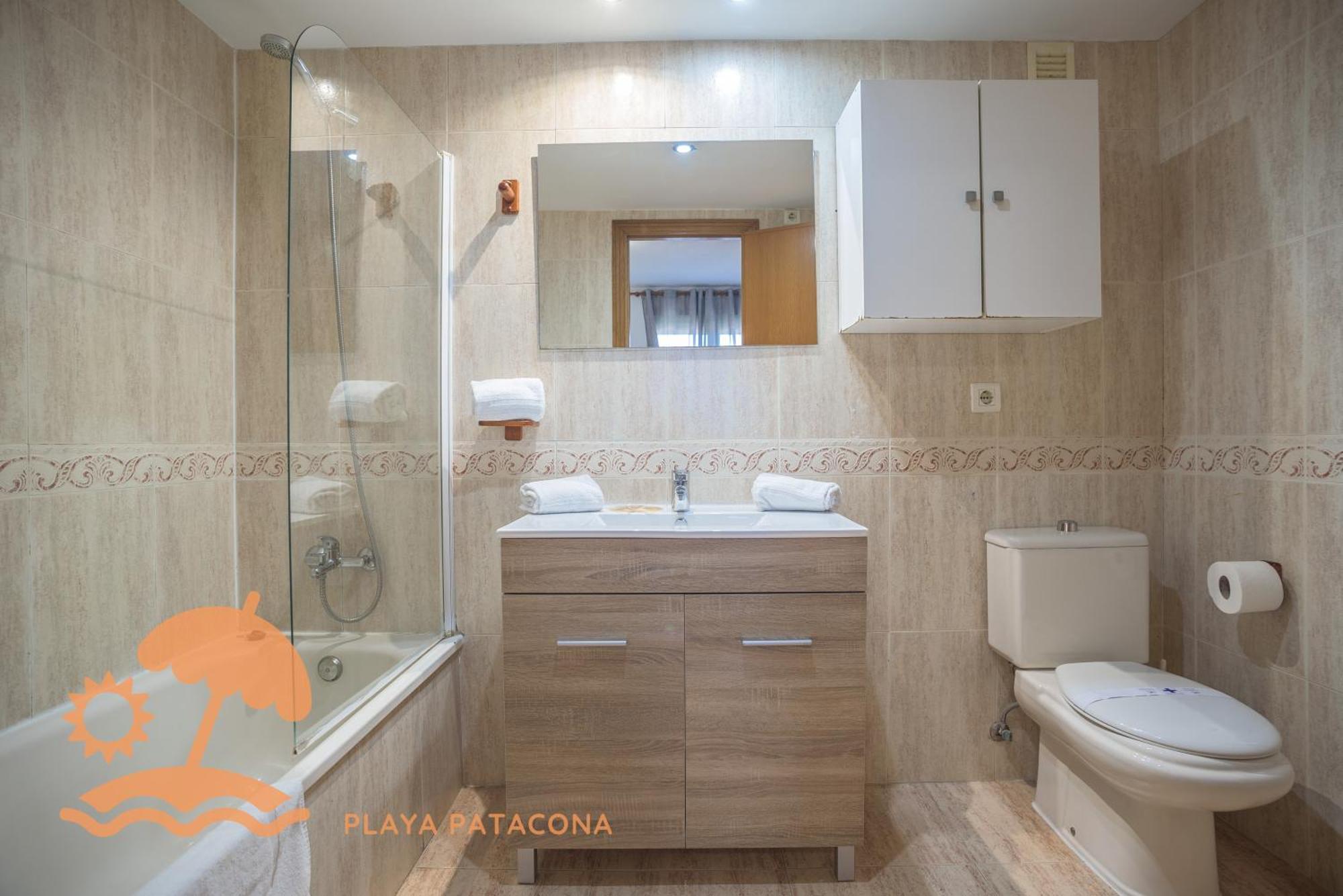 Front Sun Beach Apartment Valenza Esterno foto